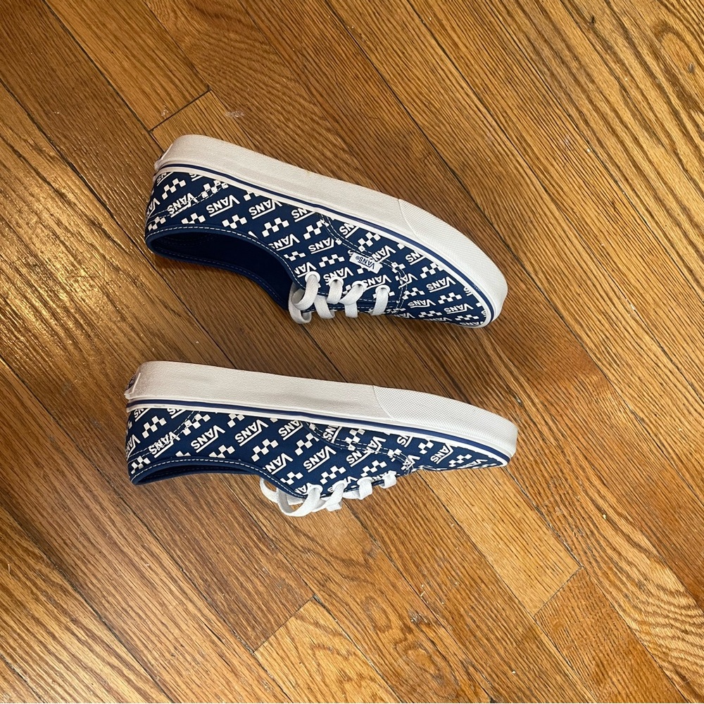 Vans Big Kids Shoes - Picture 6 of 10
